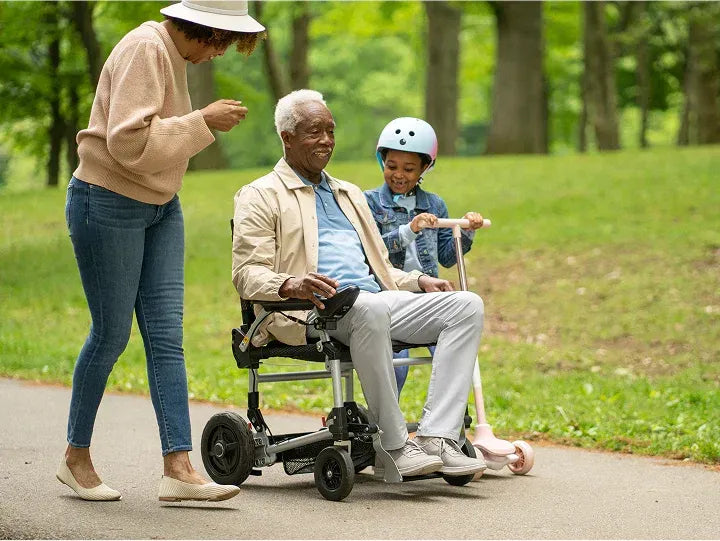 Journey Zoomer® Lightweight Folding Power Chair